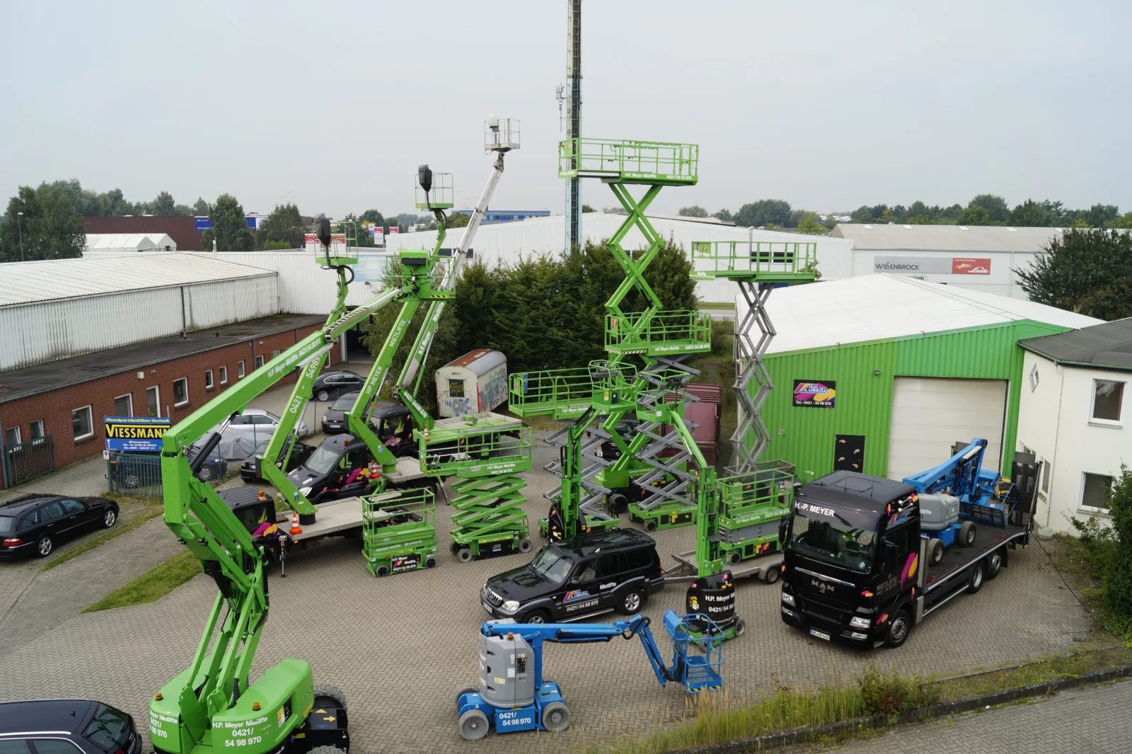 Gelenk-Teleskopbühne GT14ek 3d – 14,30 m Arbeitshöhe, Elektro